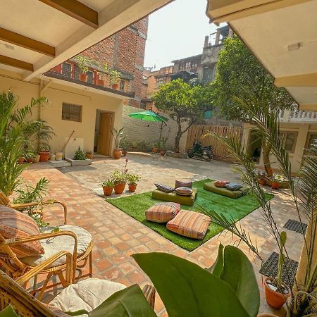 The Melo Pomelo Courtyard. Apartment กาฐมาณฑุ ภายนอก รูปภาพ