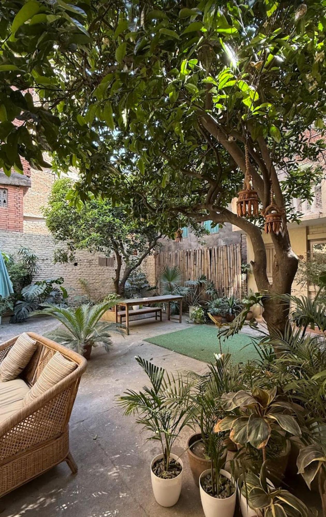 The Melo Pomelo Courtyard. Apartment กาฐมาณฑุ ภายนอก รูปภาพ