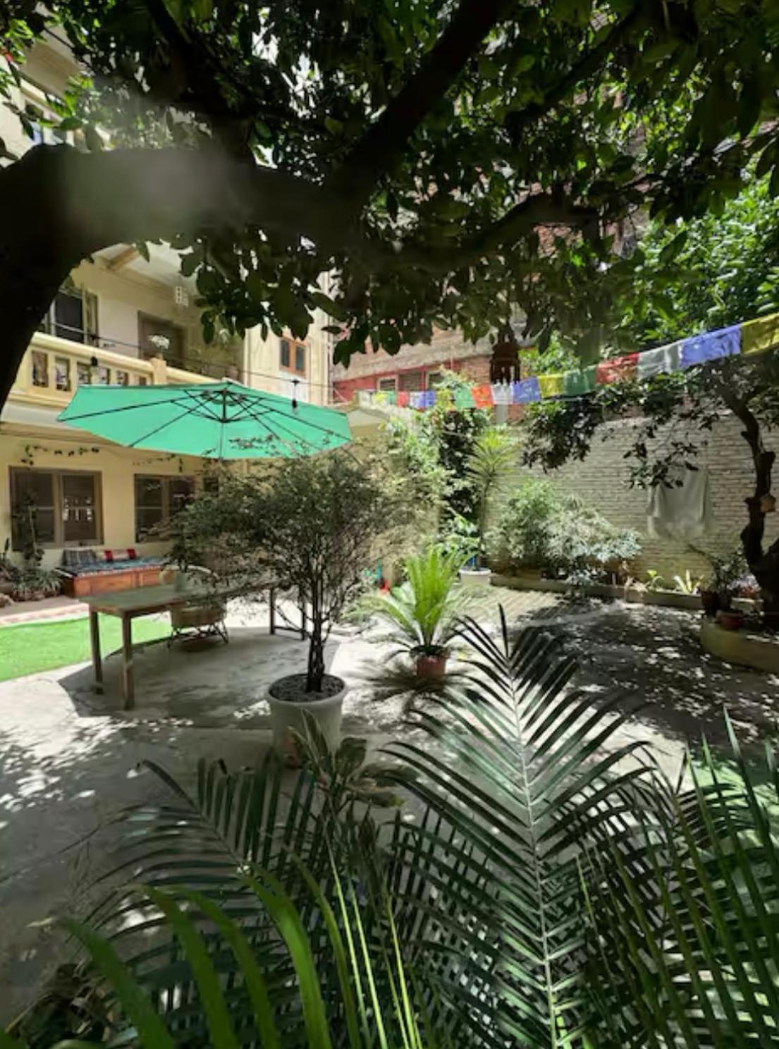 The Melo Pomelo Courtyard. Apartment กาฐมาณฑุ ภายนอก รูปภาพ